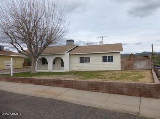 518 S Mountain View Dr, Kearny, AZ 85137