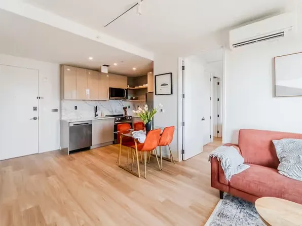 16 West Street image 3 of 37