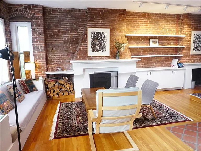 56 Kirkland St #5 — Photo 6