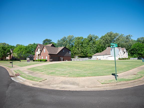 4th image of 5137 Wemberley Dr