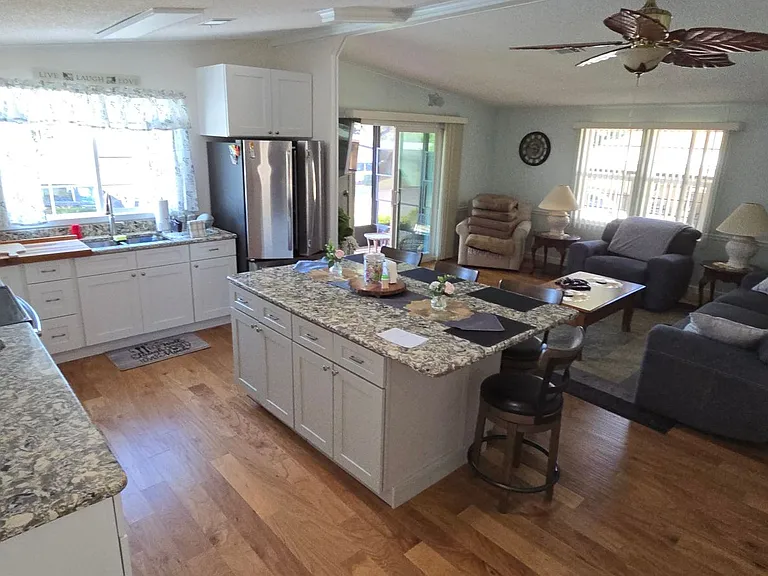 1715 Pebble Beach Ln — Photo 19