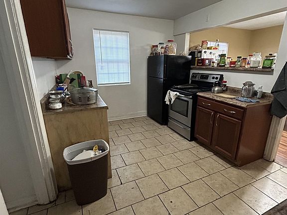 4th image of 3550 Stuart Rd