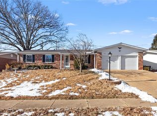 2551 Rhapsody Ln, Florissant, MO 63031