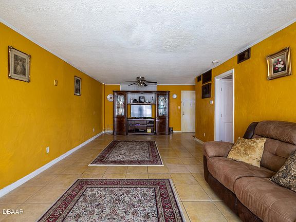 4th image of 2727 N Atlantic Ave #4050