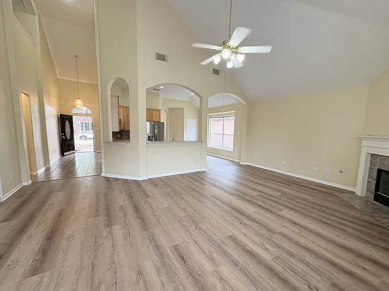 6038 Heathmoor Ln — Photo 23