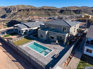 273 E 1050 N, Hurricane, UT 84737