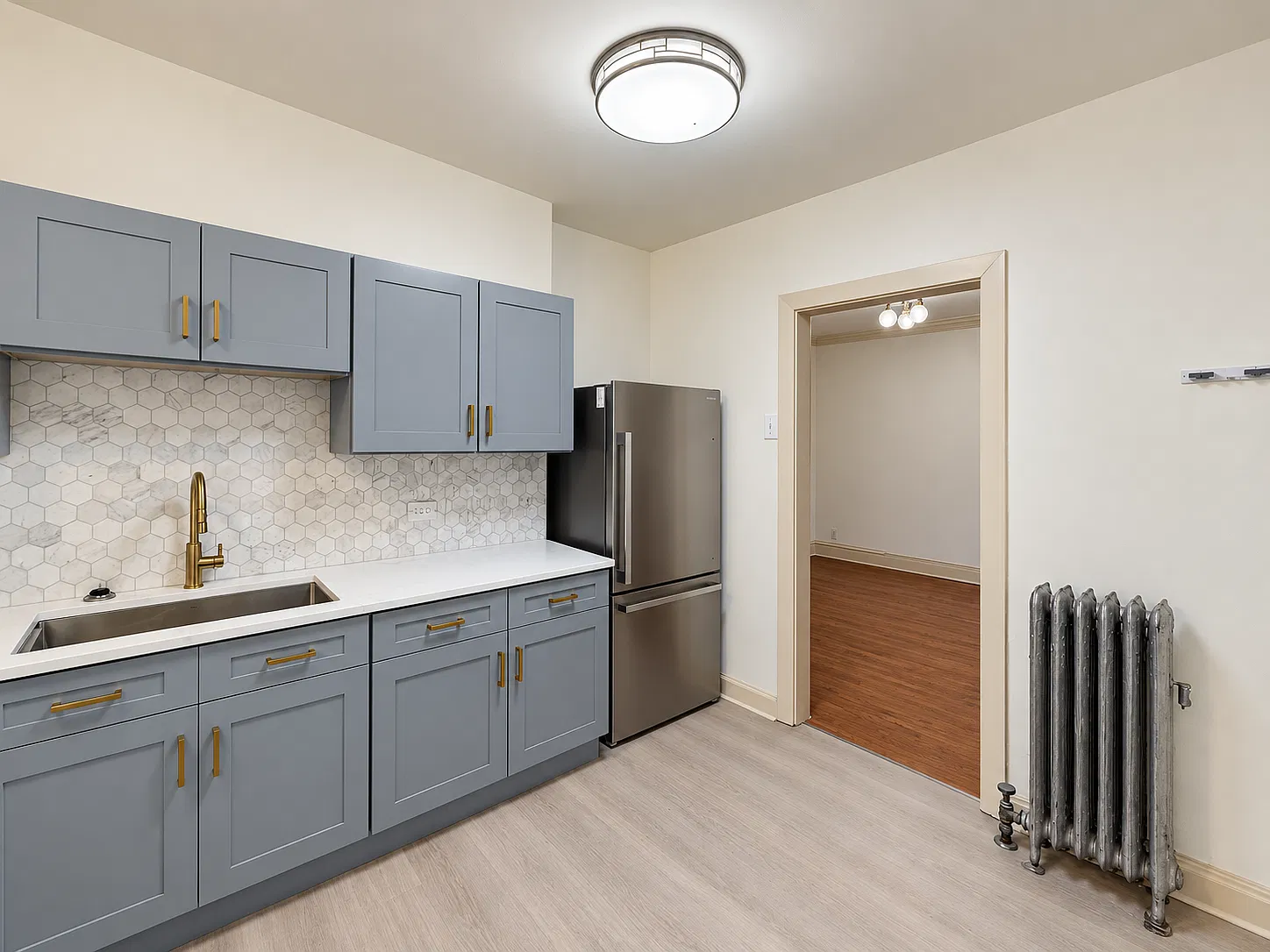2 bed, 950 sqft, $1,700 — Photo 3