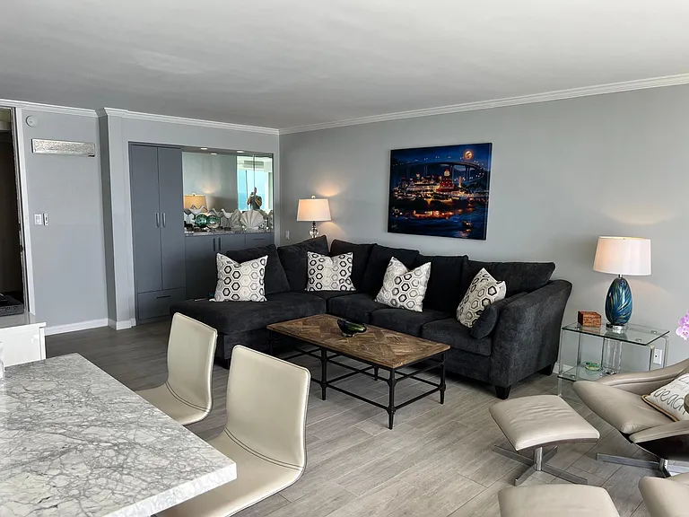 1760 Avenida Del Mundo #507 — Photo 3