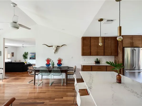 5251 Meadow Creek Dr, Austin, TX 78745