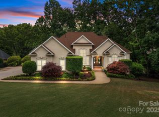 400 Maymont Dr, Cramerton, NC 28032