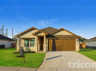 5511 Shasta Pl, Saint Hedwig, TX 78152