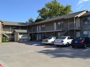 2526 W Prairie St APT 106, Denton, TX 76201