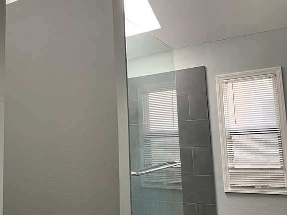 2nd image of 3742 7th Ave