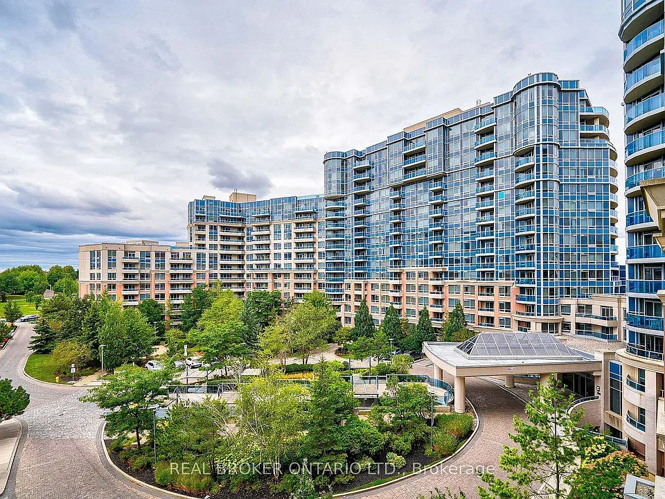 23 Cox Blvd #971