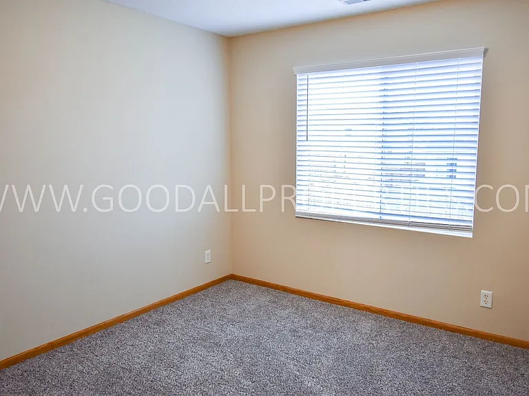 455 SE Whitetail Ln — Photo 14