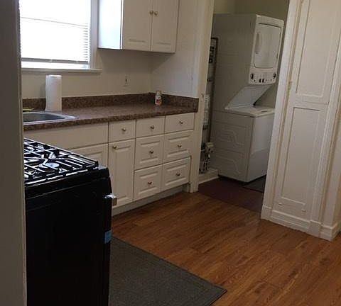 5th image of 3924 Wisconsin St #1