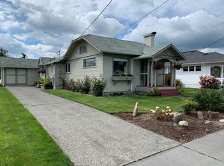 1244 Division St, Enumclaw, WA 98022