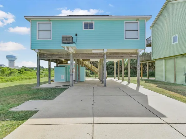 4214 Nueces Dr, Galveston, TX 77554