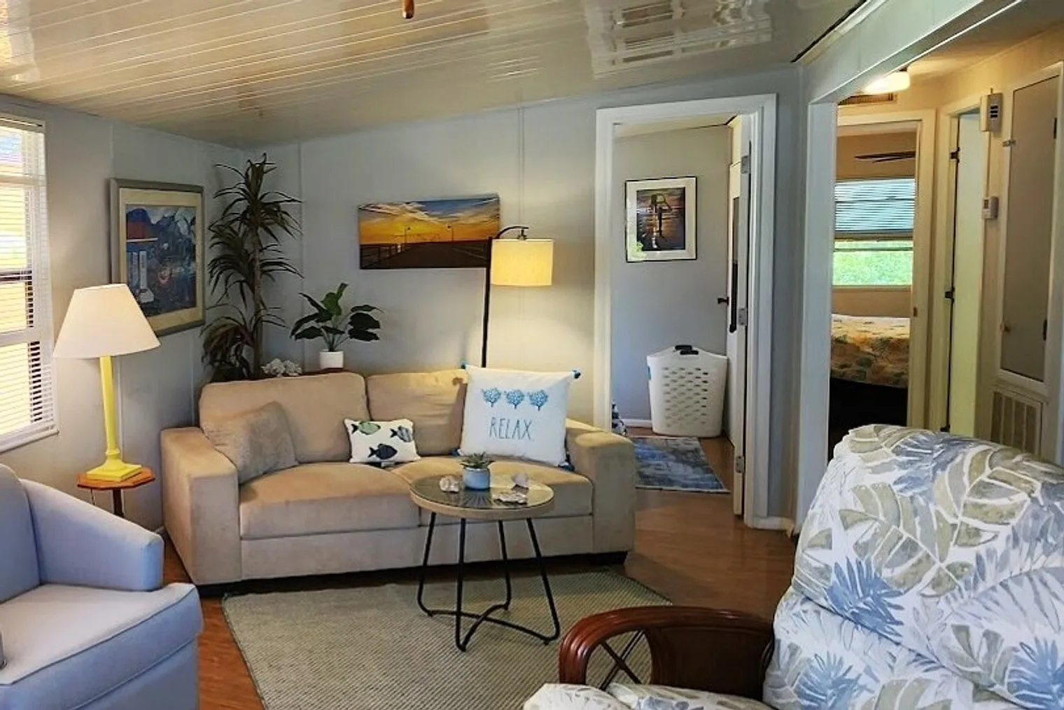 2 bed, 1.0 bath, $3,674 — Photo 2