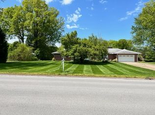 16 Winter Rd, New Castle, PA 16101