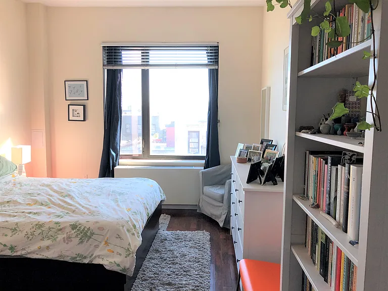 573 W 161st St #6A — Photo 4