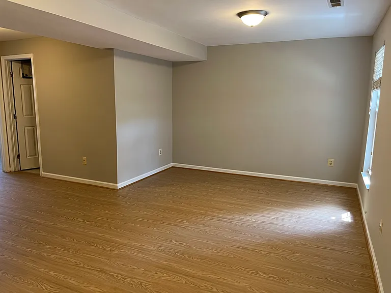 6213 Abbottsbury Row — Photo 26