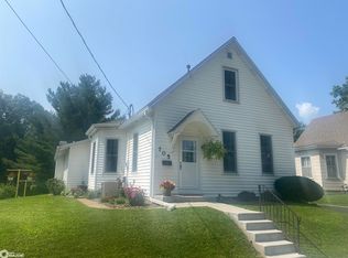 705 Louisa St, Burlington, IA 52601