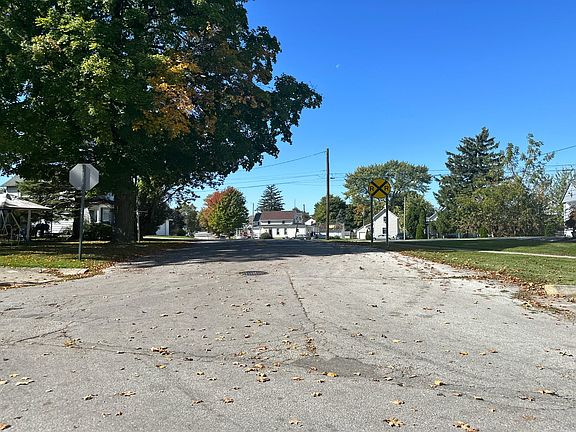 4th image of 339 Saint Anns St