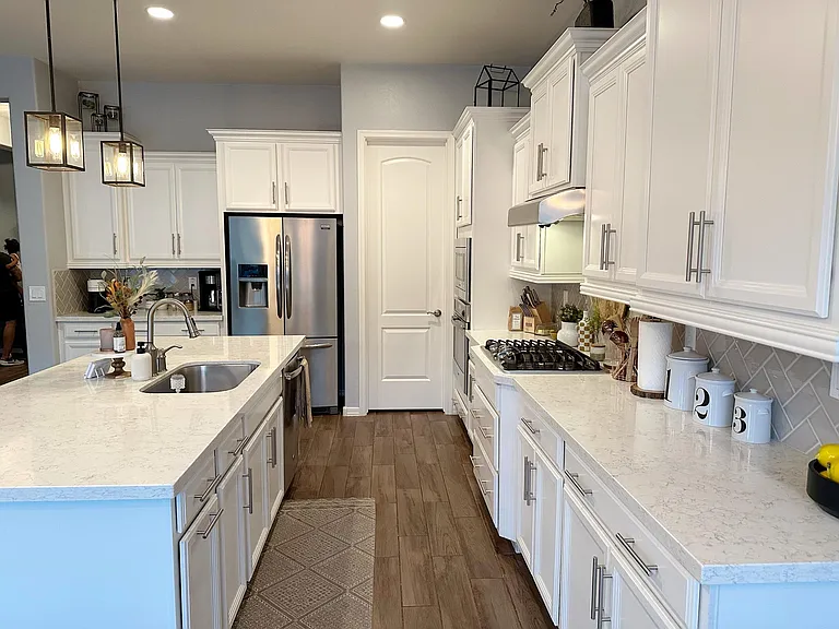 Upgraded cabinets with walk-in pantry