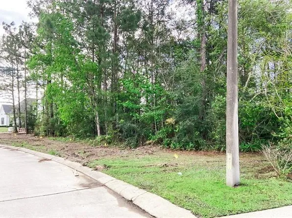 508 S Caleb Dr, Slidell, LA 70461