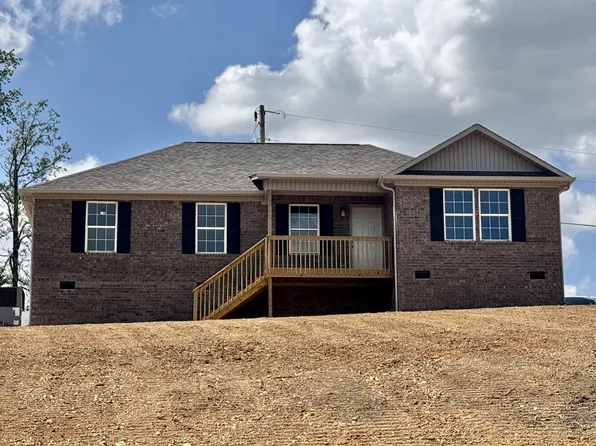 1001 Addys Ln, Lawrenceburg, TN 38464