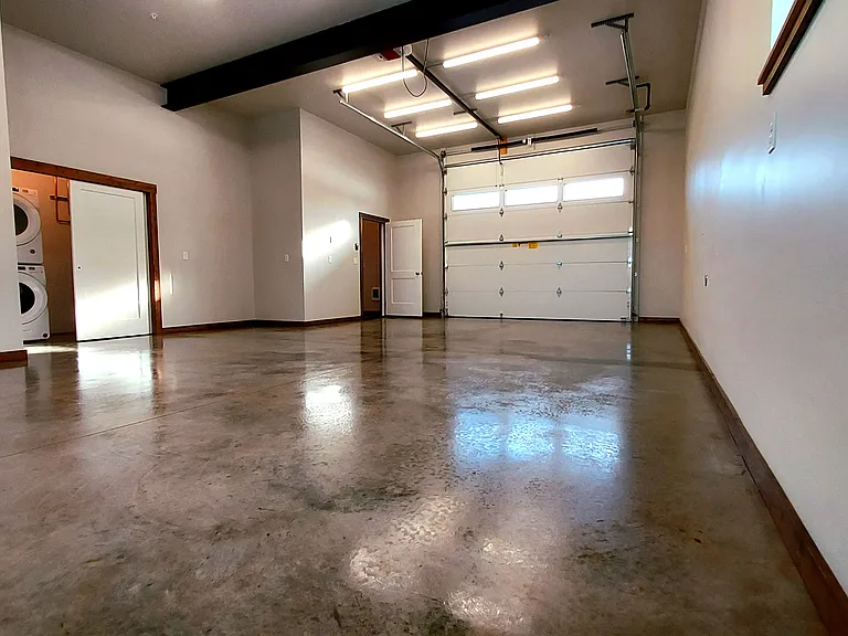 451 Cherry Ave — Photo 17