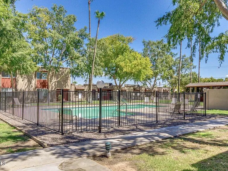 8303 E Thomas Rd — Photo 6