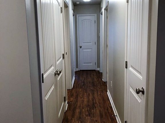 5th image of 260 Walnut Creek Dr APT B12