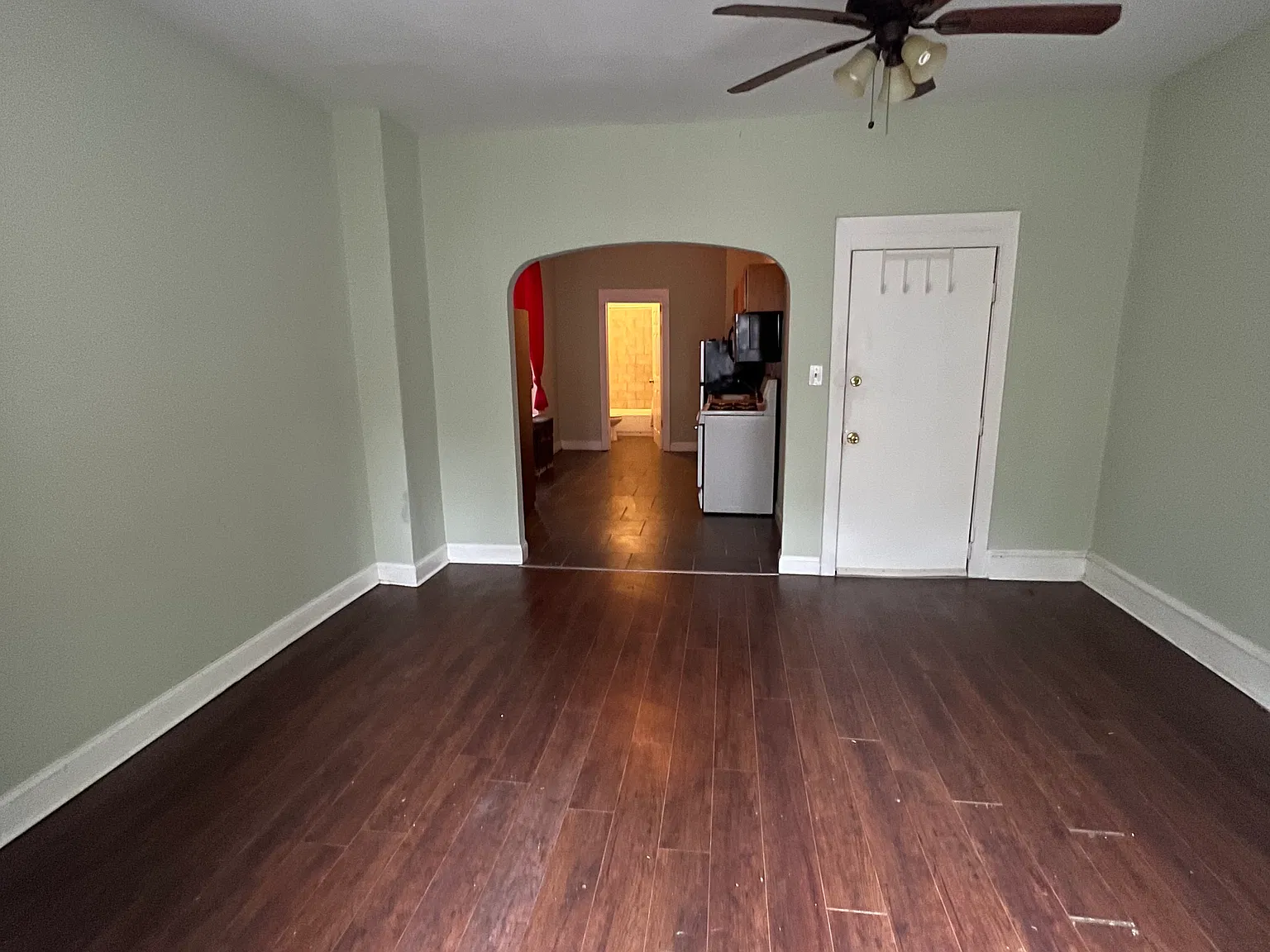 229 Buckingham Pl — Photo 1
