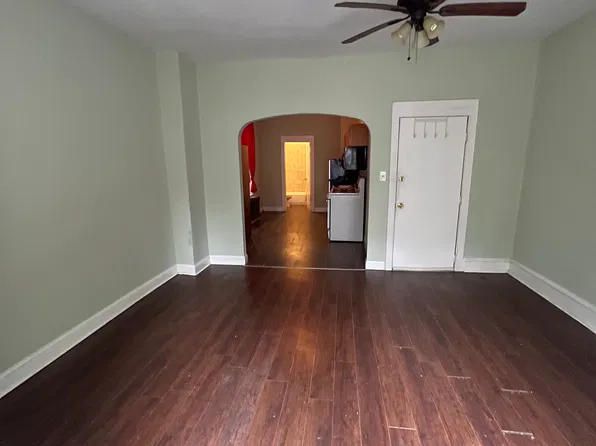 229 Buckingham Pl, Philadelphia, PA