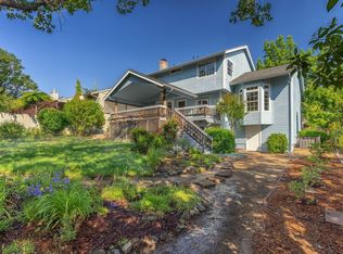 825 E Pebble Beach Dr, Ashland, OR