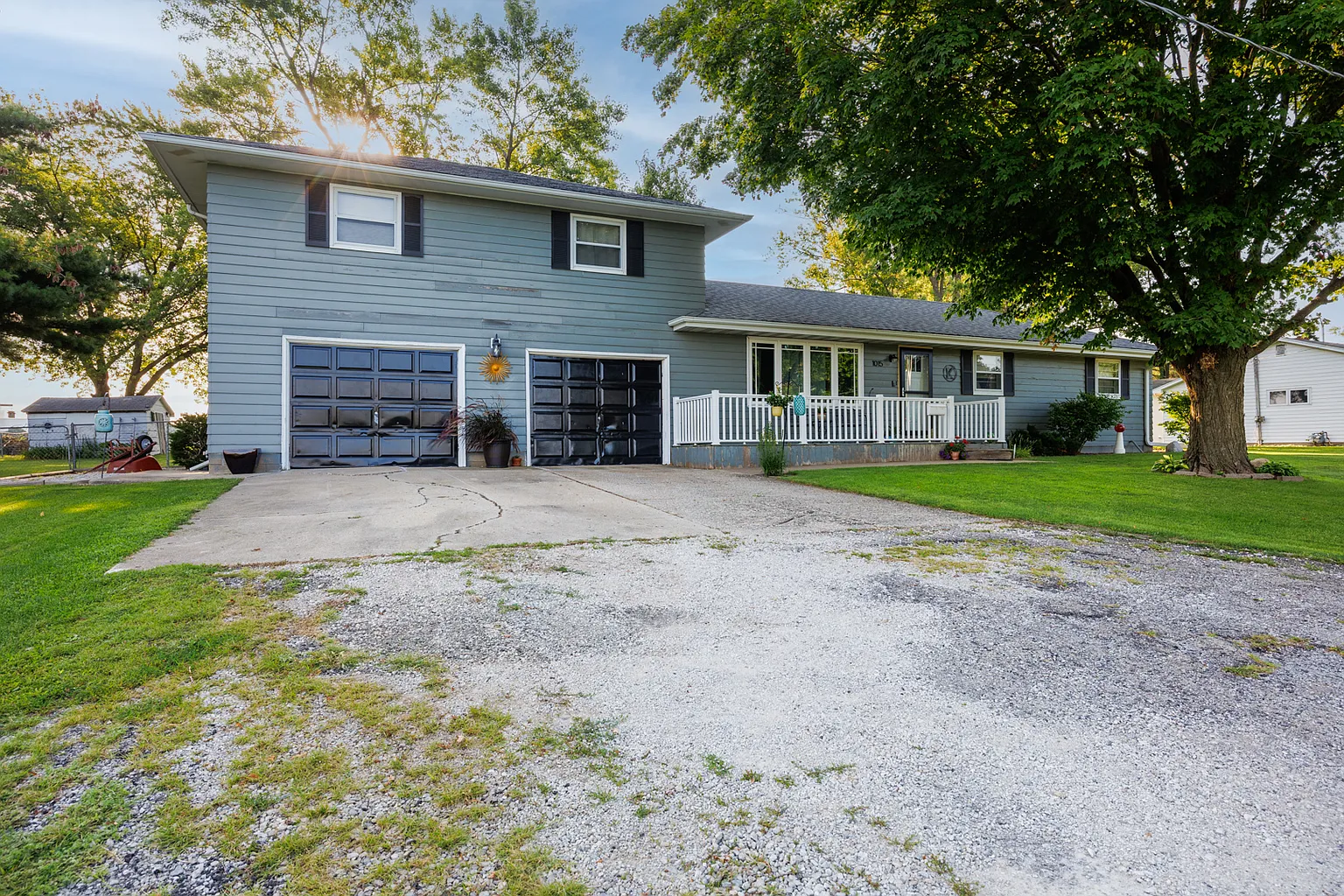 1015 Washington St photo 1