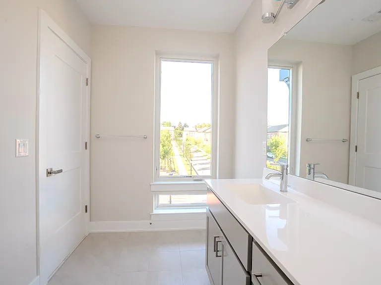 112 Village Dr #112 — Photo 7