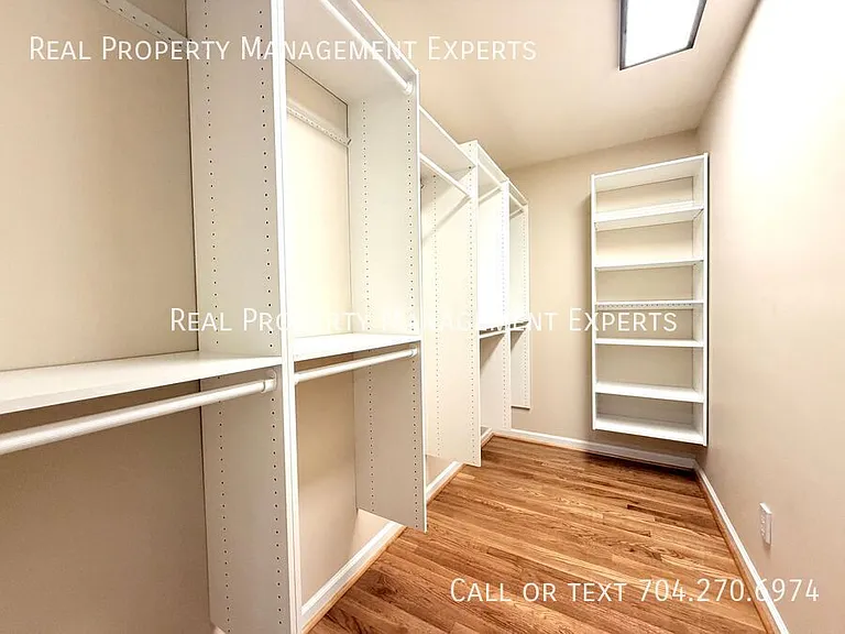 3733 Hayden Dr — Photo 11