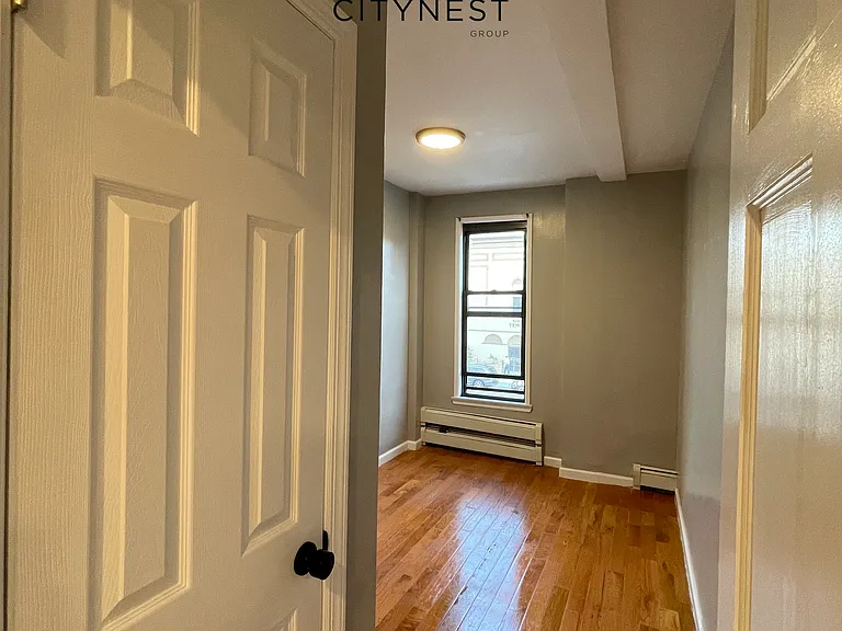 5214 4th Ave #2 — Photo 4