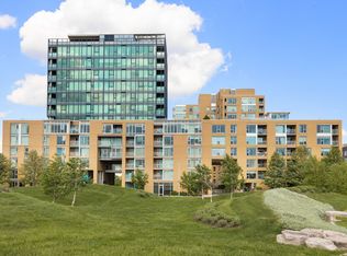 250 Lett St #1302, Ottawa, ON K1R0A8