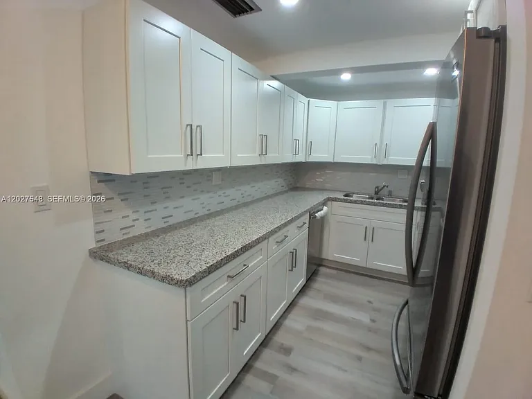 5838 SW 74th Ter #118 — Photo 5