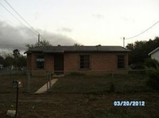 1302 E Kearney St, Laredo, TX 78040