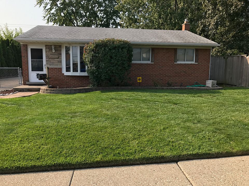 1st image of 32615 Pardo St