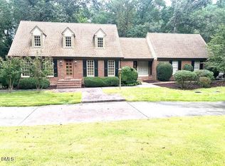 1 Gathering Pl, Raleigh, NC 27604