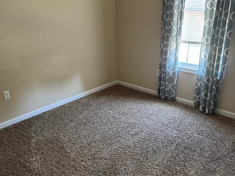 110 Aaron Pl — Photo 22