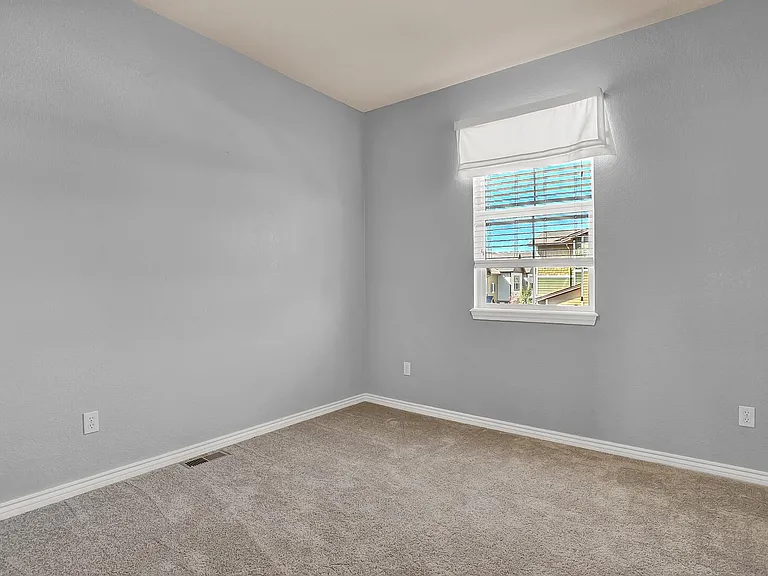 3311 Gladstone Creek Point — Photo 18