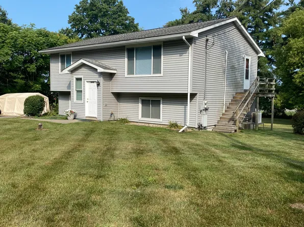 58566 Glidden Ave #58568, Mattawan, MI 49071
