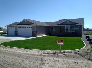 347 Thoroughbred Dr, Spring Creek, NV 89815